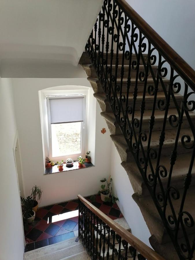 Hana - Attic Apartment In City Center พูลา ภายนอก รูปภาพ